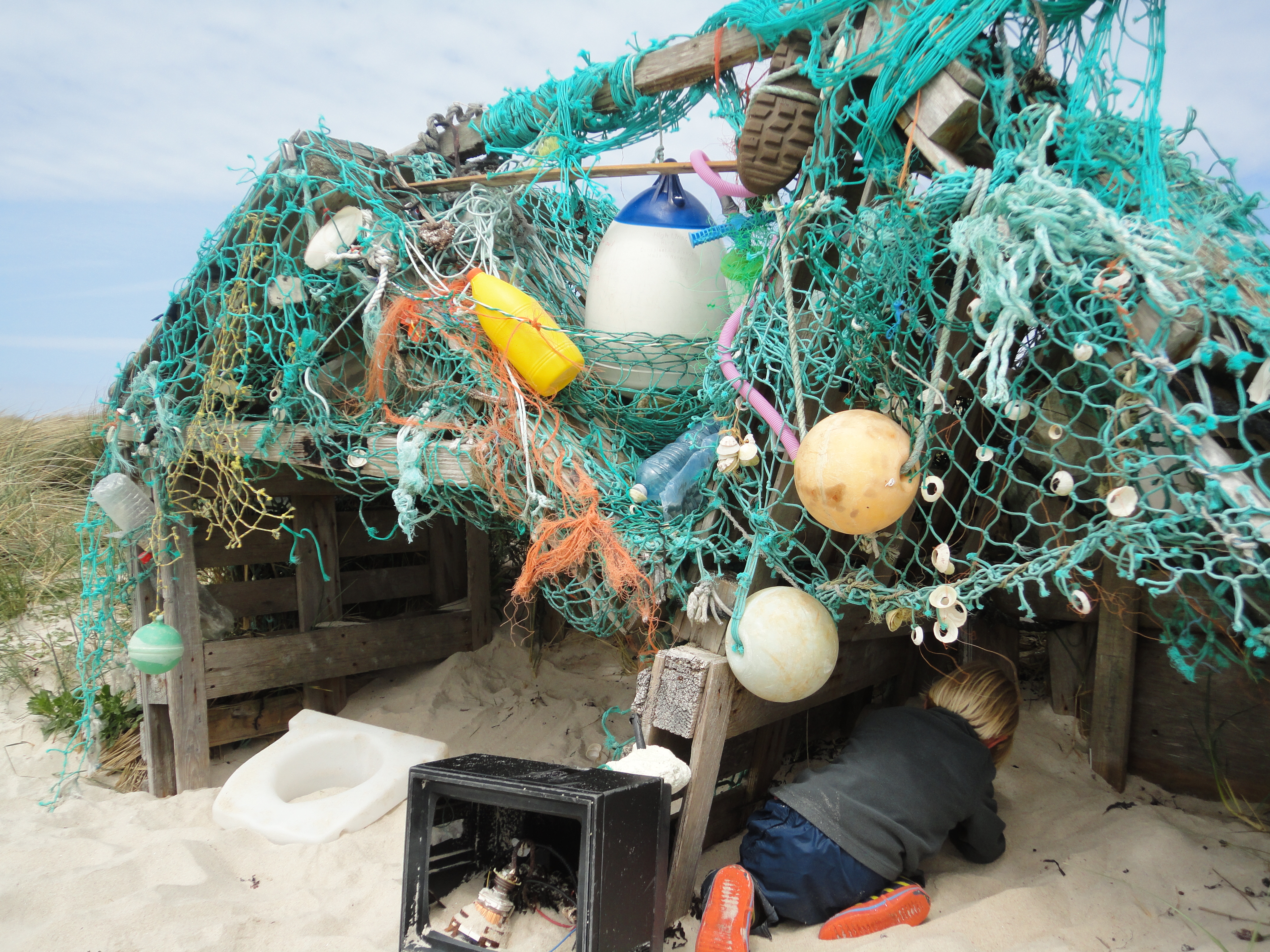 Shelter Made from Marine Litter
