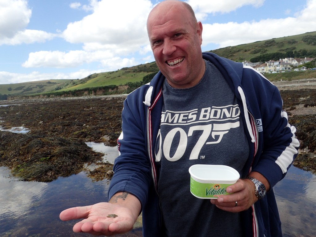 First meeting with a cushion star